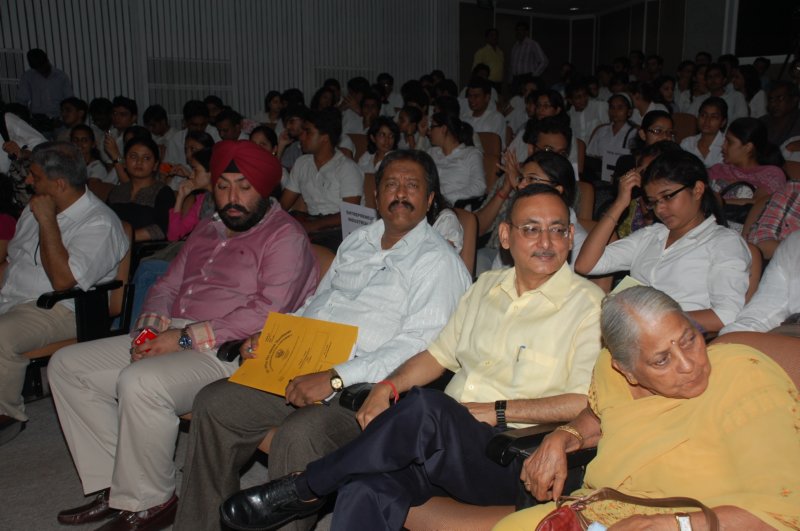 gatteringatthesecretariateauditoriumfordelhisyouthbrigade.jpg